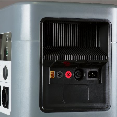 Портативная электростанция FUBAG AS 4800i (аккумулятор LiFePO4) в Курске фото