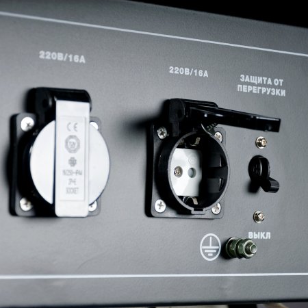 Бензиновый генератор FUBAG BS 3300 A ES с электростартером и коннектором автоматики в Курске фото