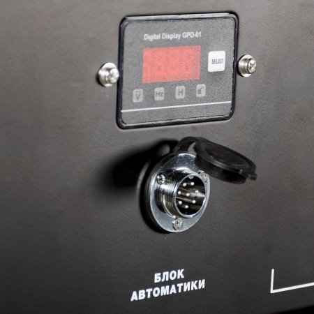 Бензиновый генератор с электростартером и коннектором автоматики FUBAG BS 7500 A ES в Курске фото